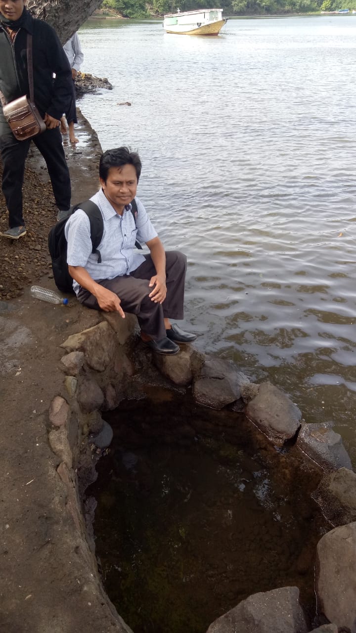 Bir yigit va uning siki Bir yigit va uning siki